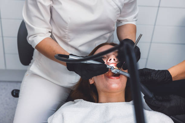 Best Broken or Cracked Tooth Emergency Dentist in Carlinvle, IL